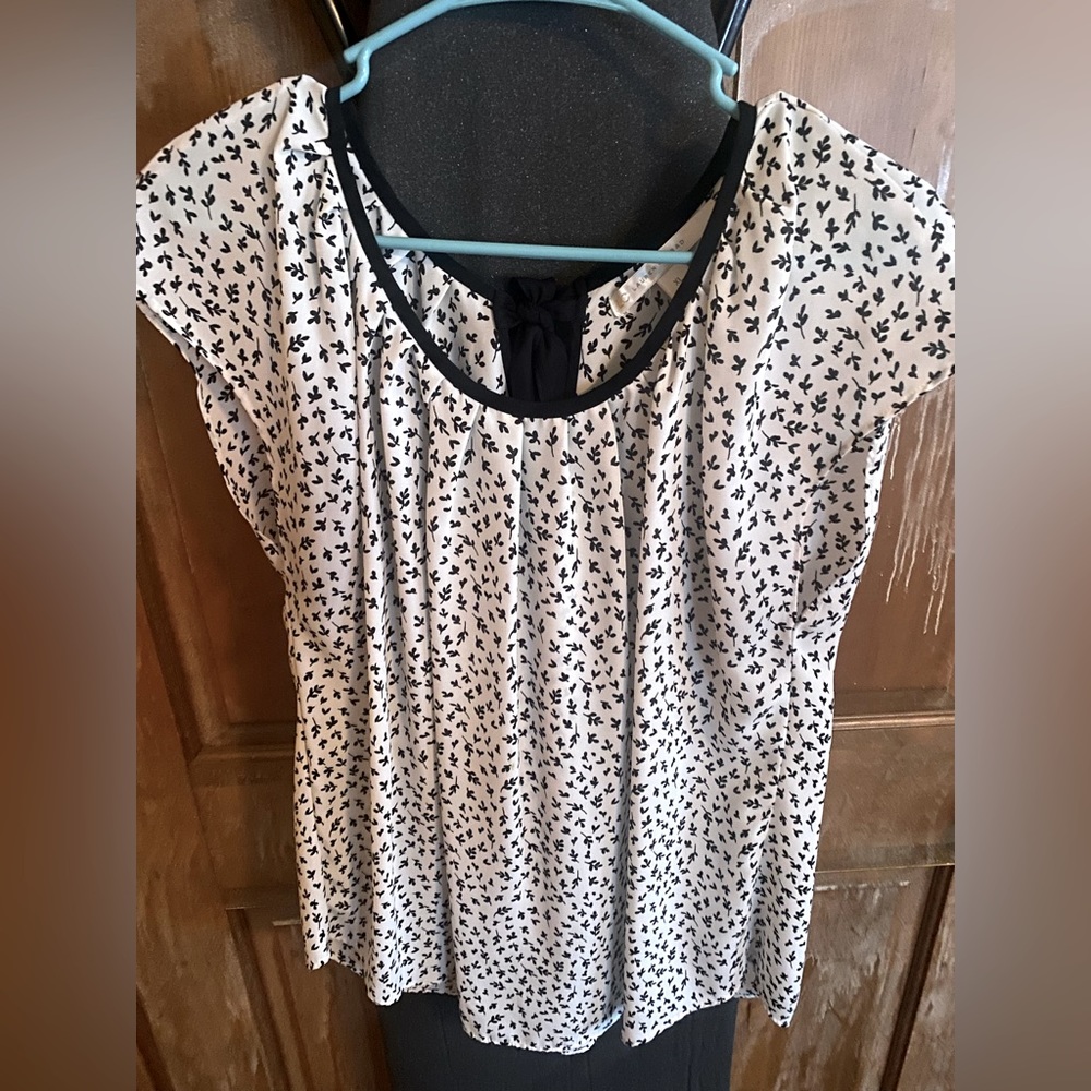 Lauren Conrad Blouse